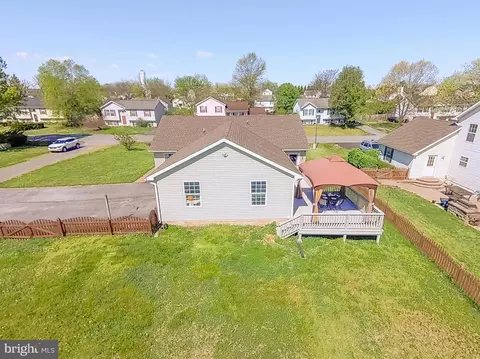 Exterior - 76 Cottontail Dr, Ranson, WV 25438 photo 10 of 18