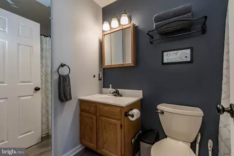 Bath - 76 Cottontail Dr, Ranson, WV 25438 photo 3 of 4