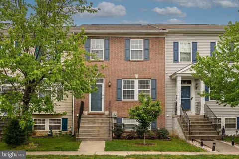 19 Snowberry St, Charles Town, WV 25414