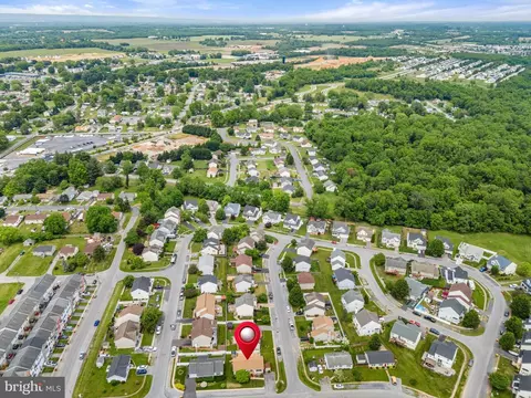 View/Area - 503 E 6th Ave, Ranson, WV 25438 photo 4 of 10