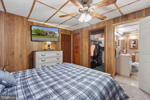 Bedroom - 503 E 6th Ave, Ranson, WV 25438 photo 7 of 8