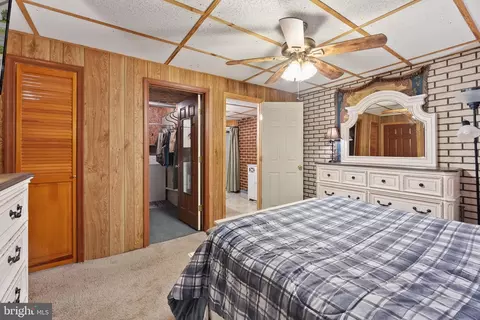 Bedroom - 503 E 6th Ave, Ranson, WV 25438 photo 8 of 8