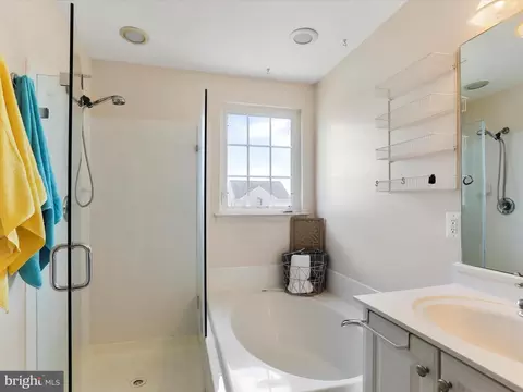 1350 Destrier St, Ranson, WV 25438 photo 32