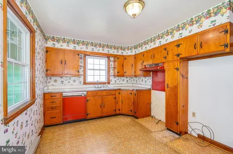 Kitchen - 107 W 6th Ave, Ranson, WV 25438 photo 3 of 4