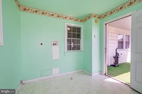 Entry Way - 107 W 6th Ave, Ranson, WV 25438 photo 3 of 3