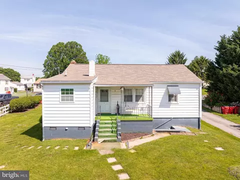 Exterior - 107 W 6th Ave, Ranson, WV 25438 photo 19 of 19