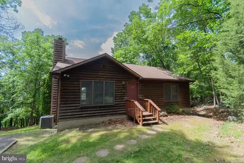 343 Windsong Rd, Harpers Ferry, WV 25425
