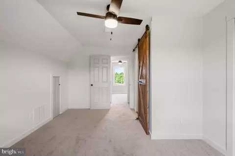Entry Way - 1199 Summit Point Rd, Summit Point, WV 25446 photo 5 of 6