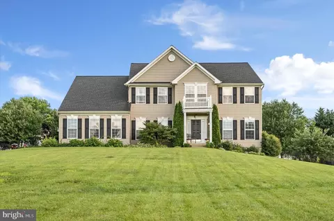 562 Spruce Hill Way, Charles Town, WV 25414