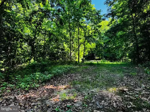 Grandview Court, Harpers Ferry, WV 25425