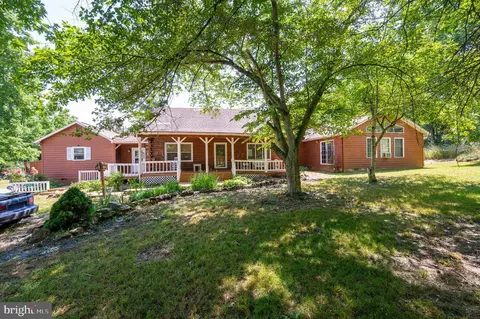 4120 Bowers Rd, Kearneysville, WV 25430