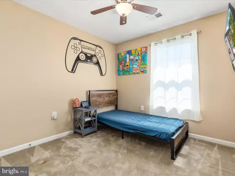Bedroom - 1151 Steed St, Ranson, WV 25438 photo 5 of 5