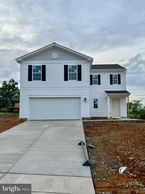 11 Ashcroft Dr, Charles Town, WV 25414