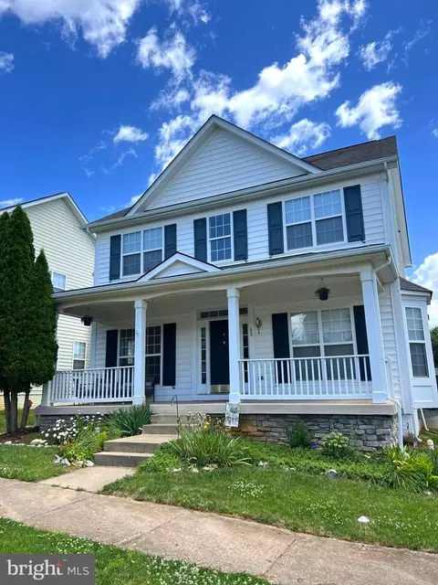 62 Silverleaf Dr, Charles Town, WV 25414