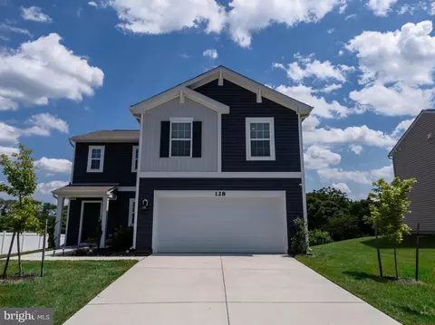 128 Gumspring Dr, Charles Town, WV 25414