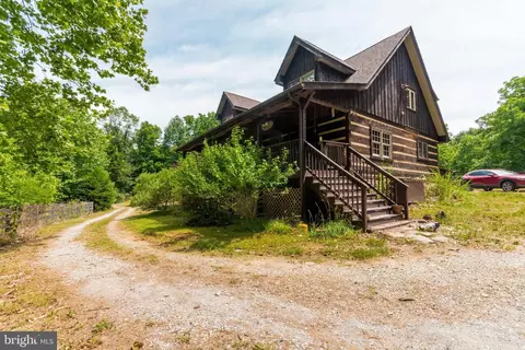 2756 Trough Rd, Shepherdstown, WV 25443
