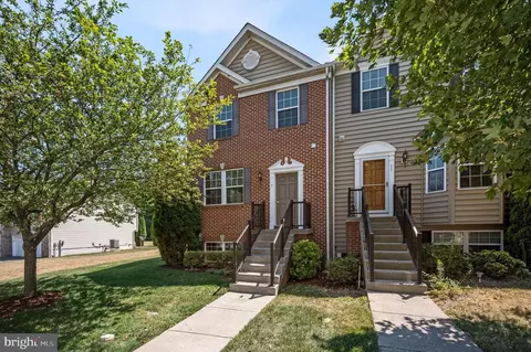 7 Riparian Ln, Ranson, WV 25438