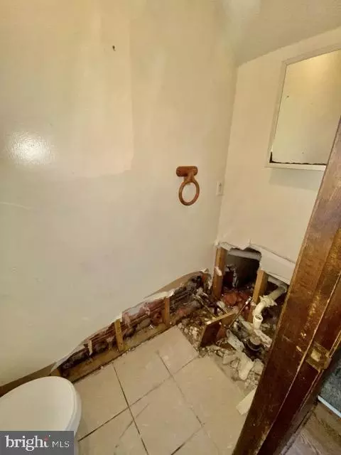 316 E 11th Ave, Ranson, WV 25438 photo 6