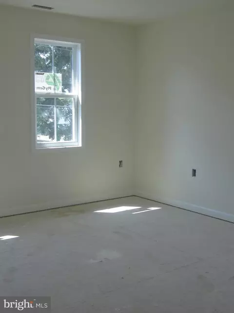 117 11th Ave, Ranson, WV 25438 photo 11