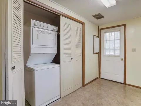 101 S Mcdonald St, Ranson, WV 25438 photo 12