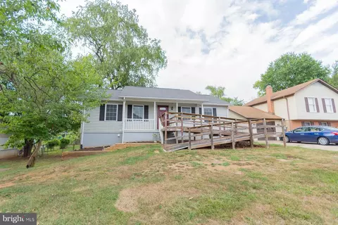 145 Fulton Ave, Charles Town, WV 25414