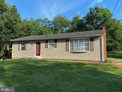 3512 Bowers Rd, Kearneysville, WV 25430