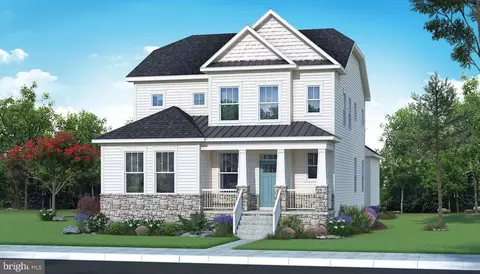 239 Holly Springs Dr, Charles Town, WV 25414