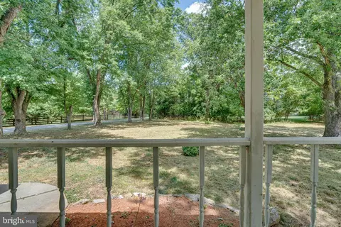 980 Summit Point Rd, Summit Point, WV 25446 photo 3
