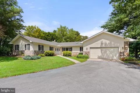 234 Strider Rd, Kearneysville, WV 25430