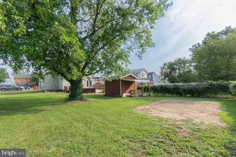104 W 5th Ave, Ranson, WV 25438 photo 48