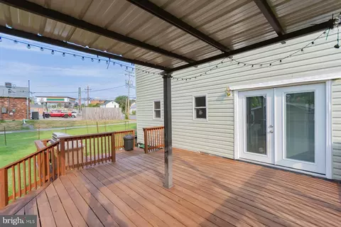 104 W 5th Ave, Ranson, WV 25438 photo 38