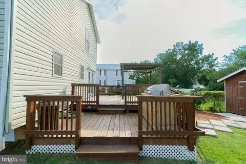 104 W 5th Ave, Ranson, WV 25438 photo 40