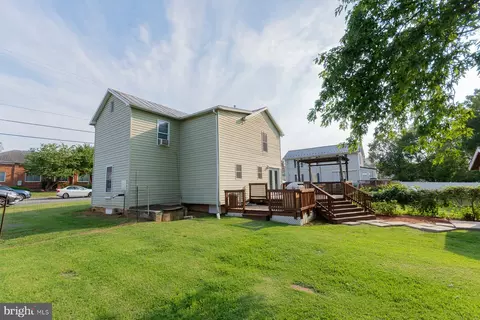 104 W 5th Ave, Ranson, WV 25438 photo 42