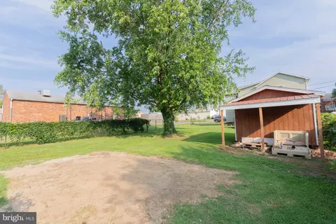 104 W 5th Ave, Ranson, WV 25438 photo 47
