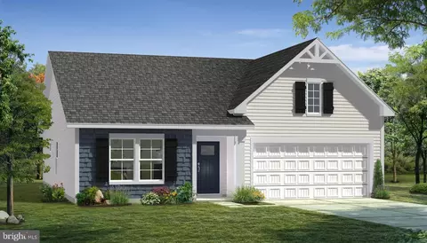 90 Edinburgh Ct, Charles Town, WV 25414