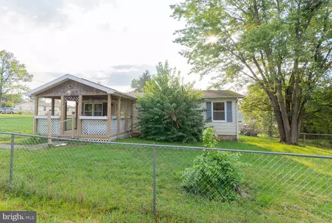 34 Walnut Rd, Ranson, WV 25438 photo 2