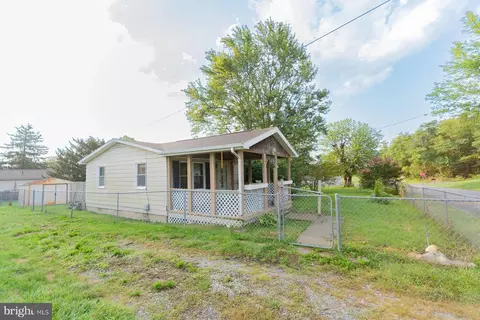 34 Walnut Rd, Ranson, WV 25438 photo 3