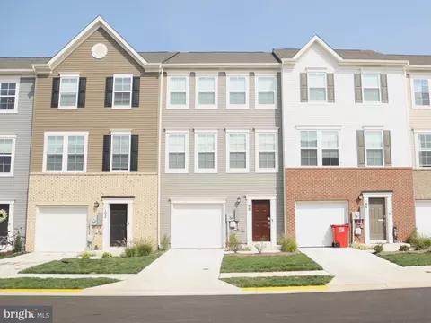 98 Extrovert Dr, Charles Town, WV 25414