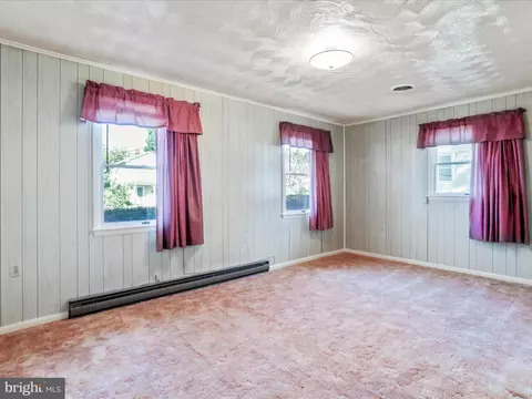 205 S George St, Ranson, WV 25438 photo 22