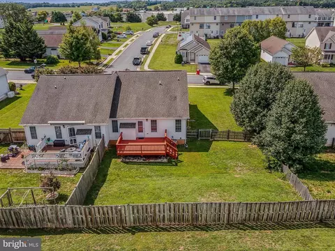 View/Area - 76 Peter Rabbit Dr, Ranson, WV 25438 photo 4 of 5