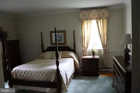 Bedroom - 157 Steamboat Run Rd, Shepherdstown, WV 25443 photo 7 of 16