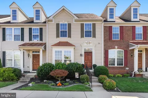 20 Payne St, Charles Town, WV 25414