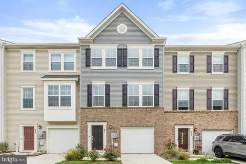 97 Extrovert Dr, Charles Town, WV 25414
