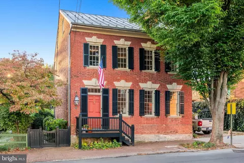 101 N Princess St, Shepherdstown, WV 25443