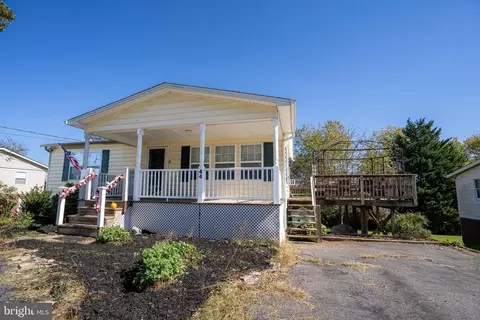 Exterior - 44 Orchard Dr, Ranson, WV 25438 photo 3 of 10