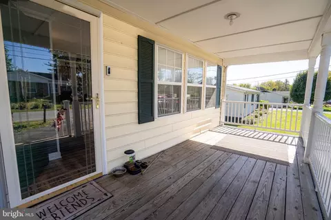 Exterior - 44 Orchard Dr, Ranson, WV 25438 photo 9 of 10