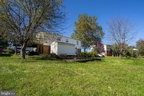 Exterior - 44 Orchard Dr, Ranson, WV 25438 photo 7 of 10