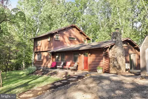 630 John Brown Farm Rd, Harpers Ferry, WV 25425
