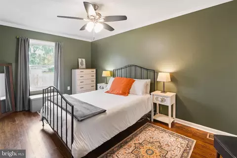 Bedroom - 86 Lemon Rd, Ranson, WV 25438 photo 3 of 5