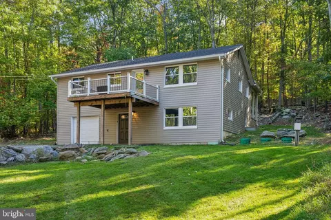 117 Terrapin Rd, Harpers Ferry, WV 25425